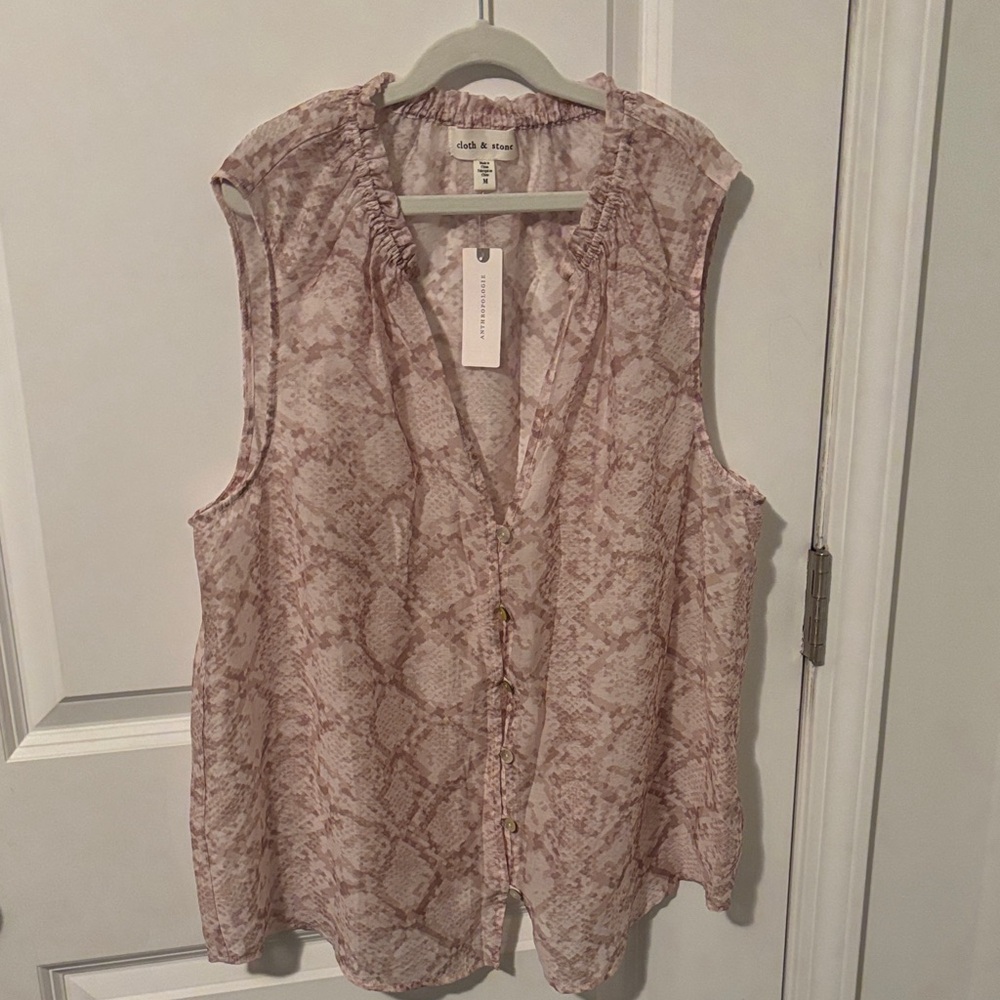 Cloth & Stone Blush Snake Print Boho Sleeveless Blouse Anthropologie
